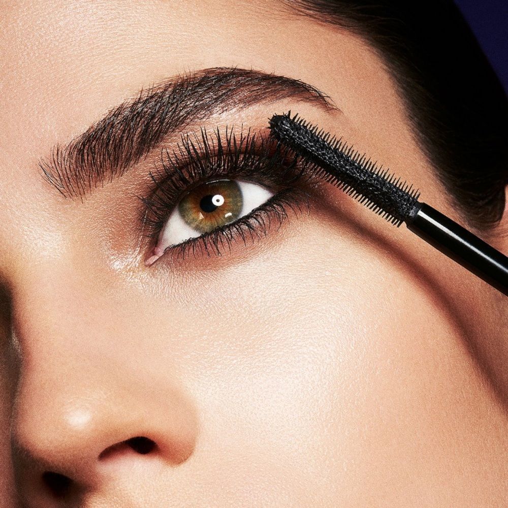 $9❤️‍🔥 Tarte Maneater Volumizing Mascara BLACK Travel 👁️ NEW Volumizing - Picture 3 of 9